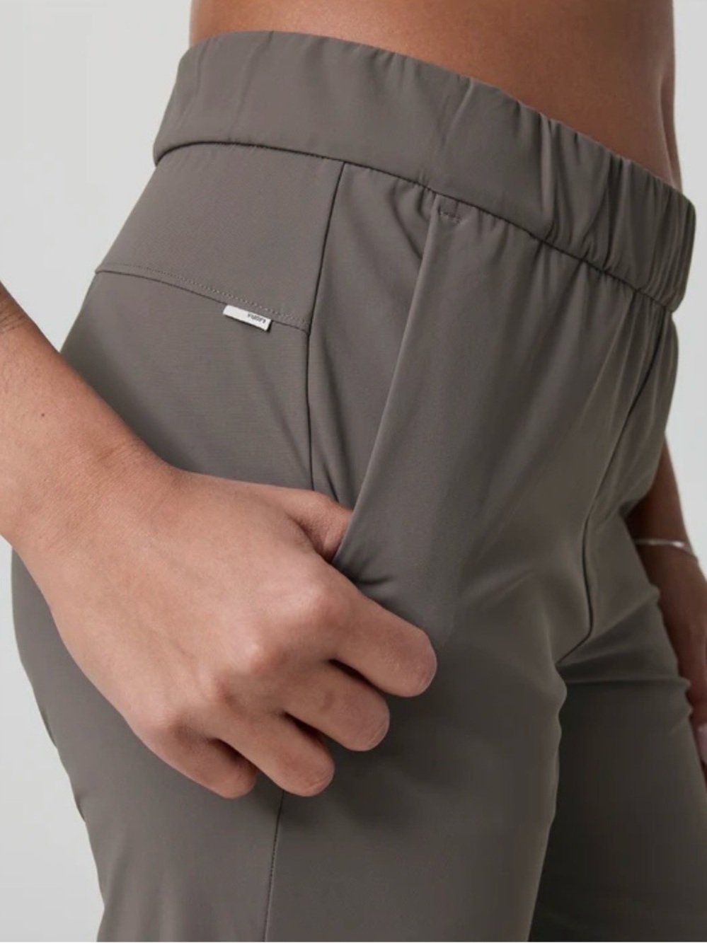 Vuori Miles Ankle Pant - Picture 6 of 13